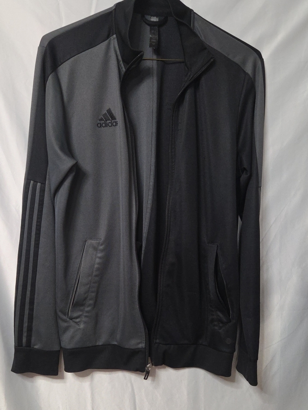 adidas Men's Gray and Black Lightweight Track Jacket Medium Sz